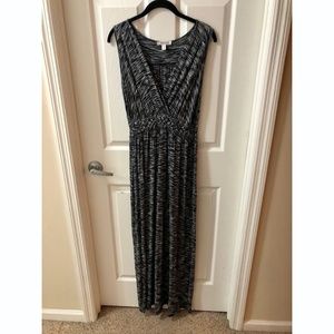 Sleeveless maxi dress with woven waist